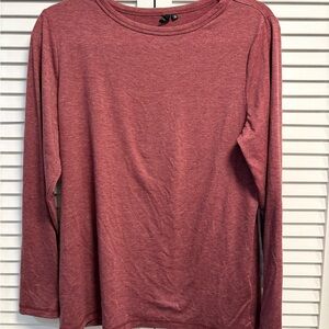 Automet Long Sleeve Top in Maroon